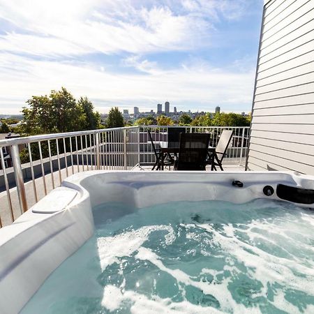 Apartamento Aux Havres Urbains - Le Penthouse De La 3Ieme Avenue Ciudad de Quebec Exterior foto